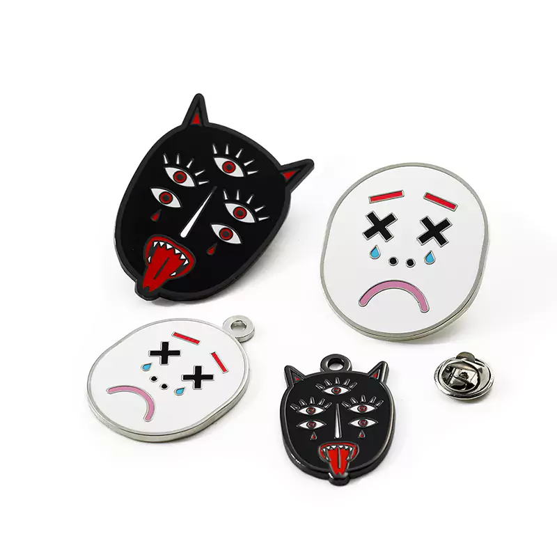 1601-1-pin-anime-character pin anime character