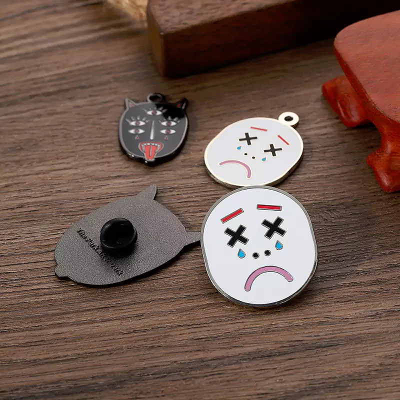 pin of anime