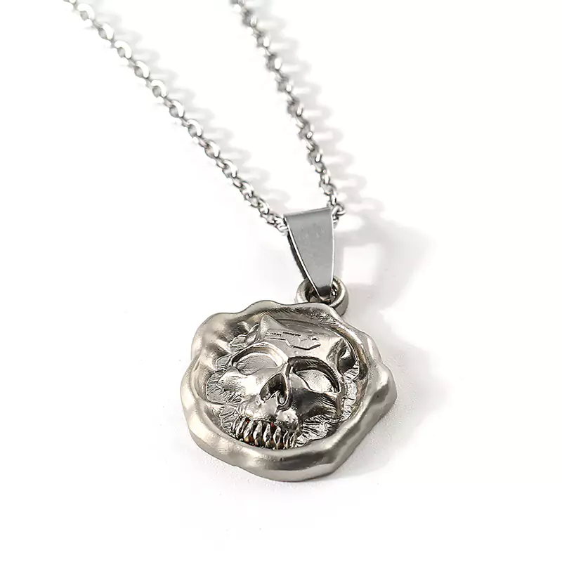 3D Embossed Plating Matte Nickel Skull Shaped Charm/Necklace