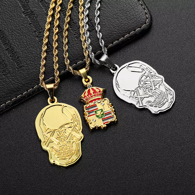 Skull and Badge Design Shaped Lacquer Plating Pendant