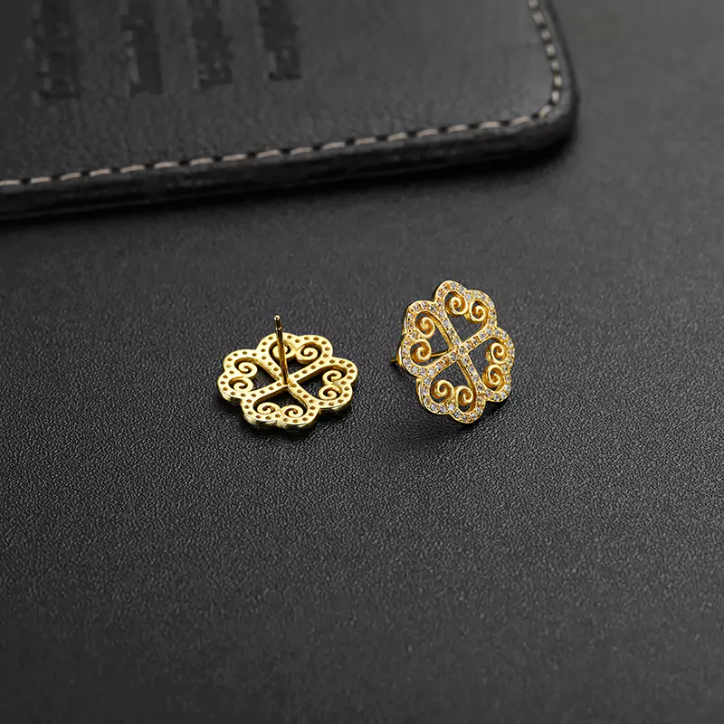 5102-8-Diamond studded earrings