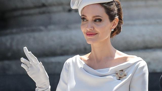 Angelina Jolie's Brooch 2
