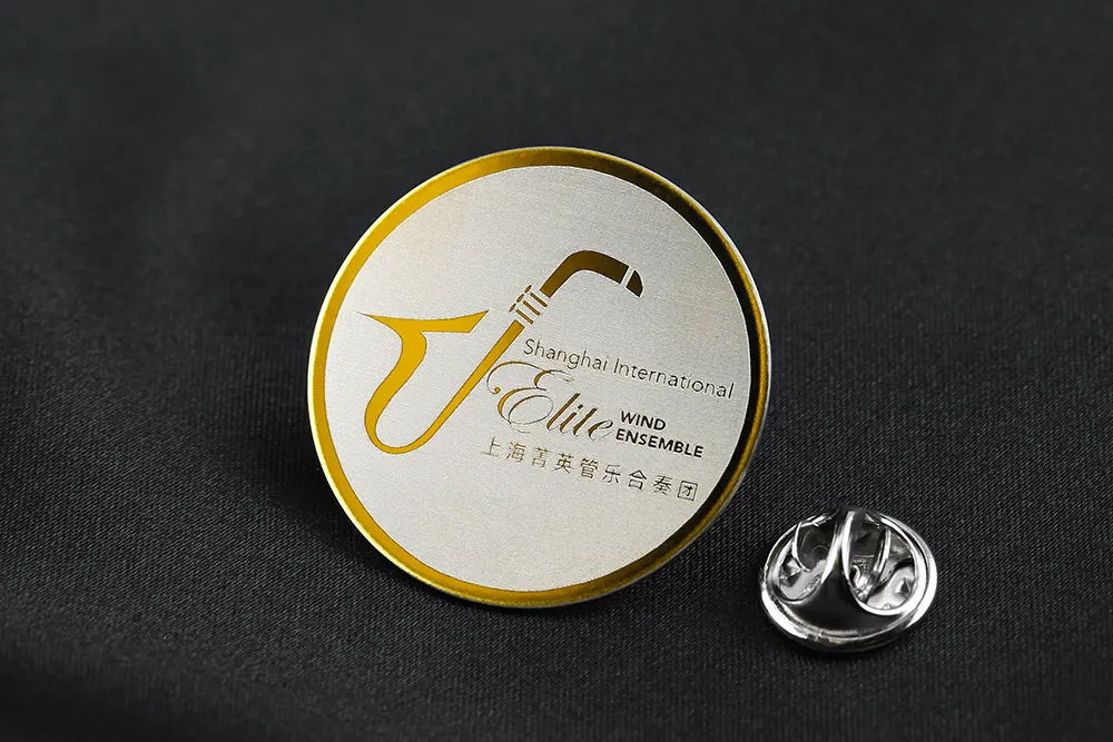 logo lapel pins custom