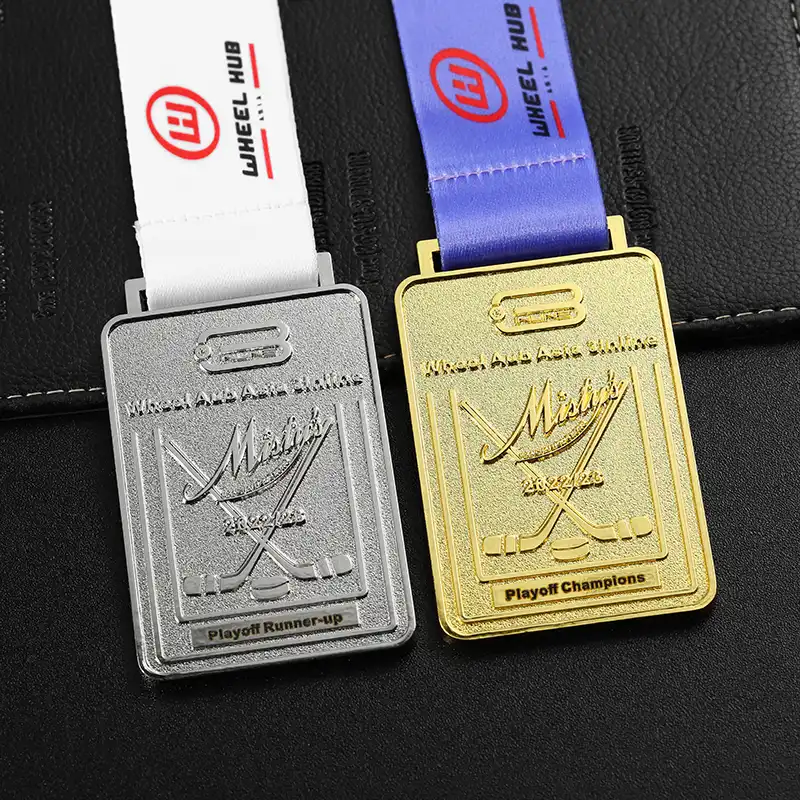 1470-8-Ice hockey competition medals