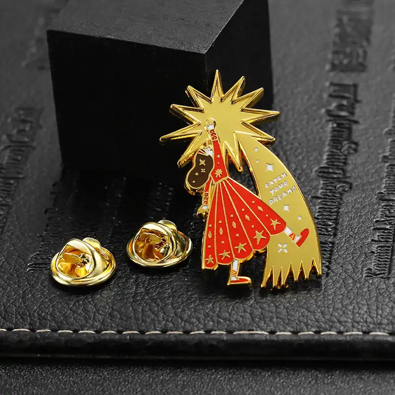 1606-6- Girl and Tree Gold Badge