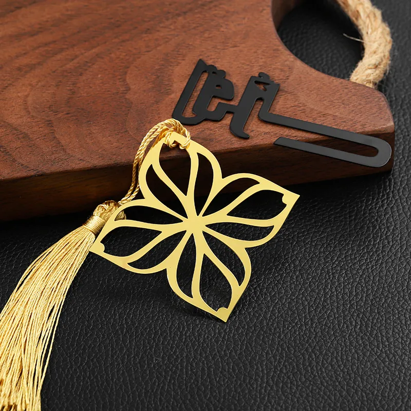3052-5-Stainless steel hollow tassel bookmark
